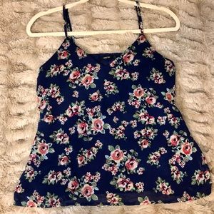 Floral navy blue double lined mesh top in small!